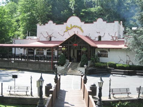 Alamo gatlinburg - The greatest restaurant in the Smoky Mountains of Tennessee. Serving appetizers, soups, sandwiches, prime Black Angus steaks, chicken , chops, seafood and more with a special Children’s Menu all in The Great Smoky Mountains in Pigeon Forge & Gatlinburg, TN. The Alamo Steakhouse Restaurant in the …